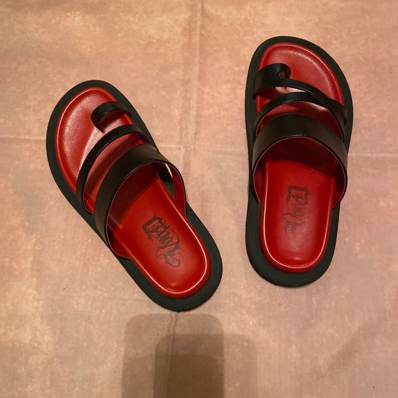VON D Exodus Sandals - Picture 4 of 11